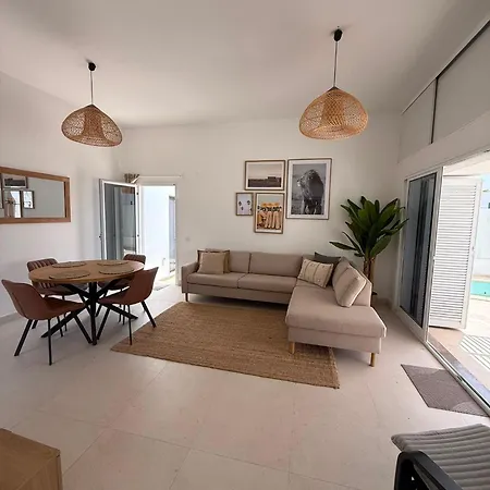 빌라 Tamaragua Breeze - Modern With Pool