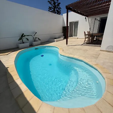 Tamaragua Breeze - Modern With Pool Villa La Oliva